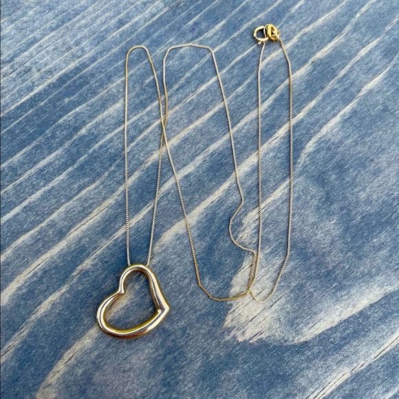 10k Gold Floating Heart Necklace